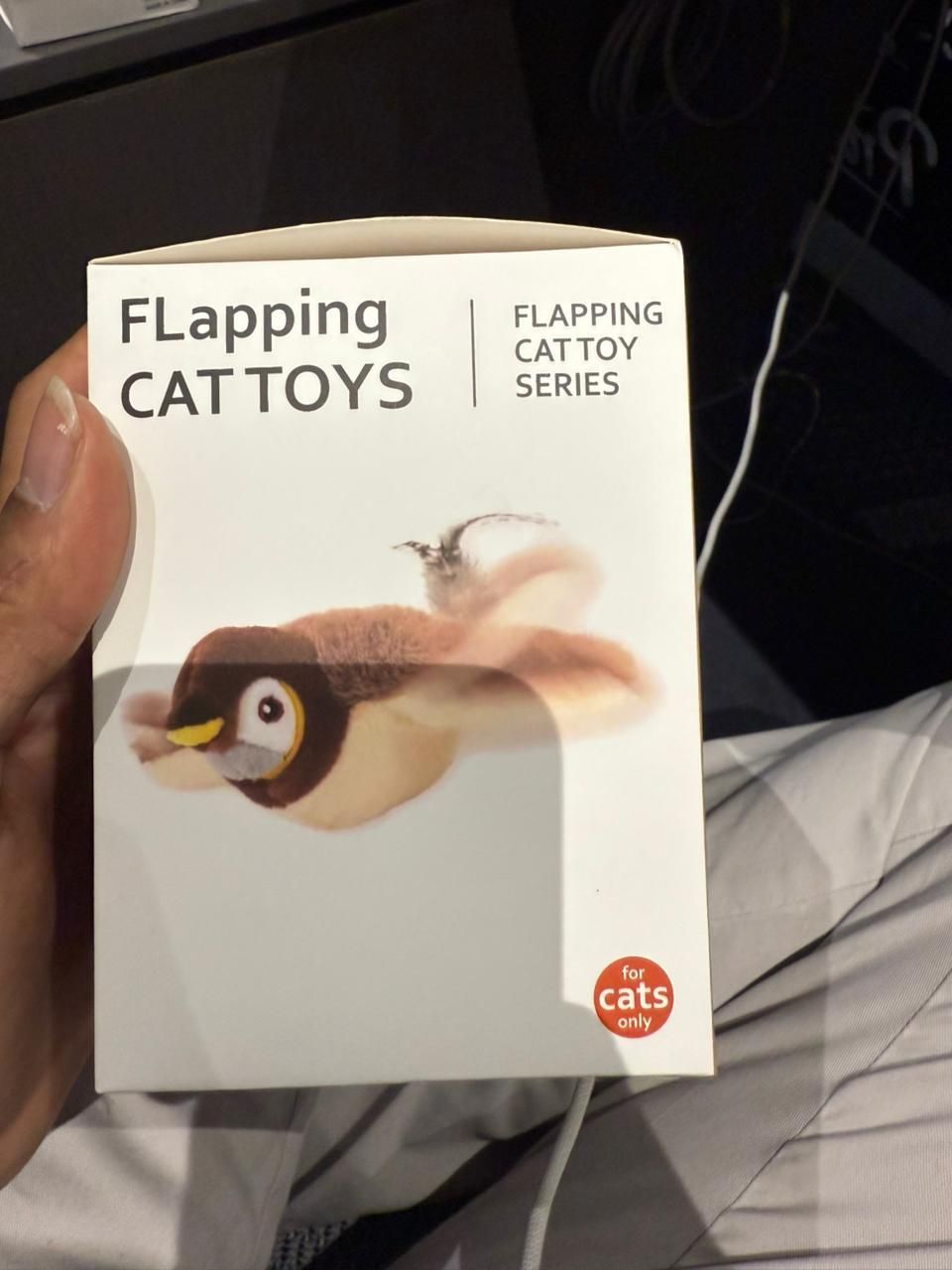 Flapping Cat Toy - INSTATAKE
