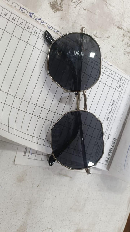Suga Octagon Round Black Sunglass - INSTATAKE